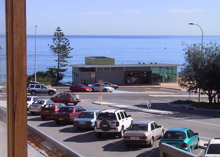 Ocean Beach Backpackers Hostel Perth